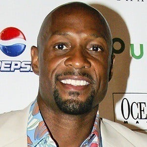 Alonzo Mourning Headshot 4 of 10