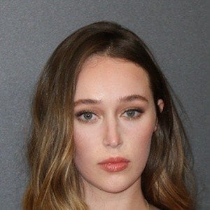 Alycia Debnam-Carey Headshot 4 of 9