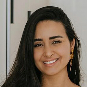 Amal Amamou Headshot 4 of 6