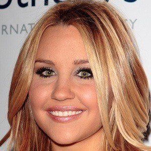 Amanda Bynes at age 22