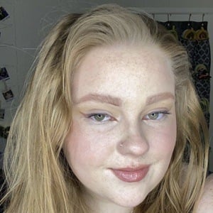 Amanda LaCount Headshot