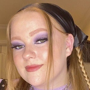 Amanda LaCount Headshot