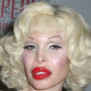 Amanda Lepore Headshot 8 of 10