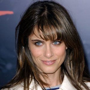 Amanda Peet at age 36