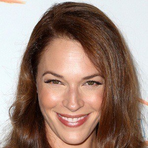 Amanda Righetti Headshot 5 of 6