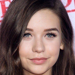 Amanda Steele Age Family Bio