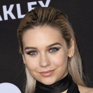 Amanda Steele Age Family Bio