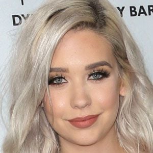 Amanda Steele Age Family Bio