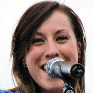 Amanda Nicole Wilkinson - Bio, Family, Trivia | Famous Birthdays