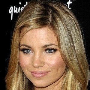 Amber Lancaster Headshot 3 of 10