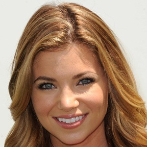 Amber Lancaster Headshot 7 of 10