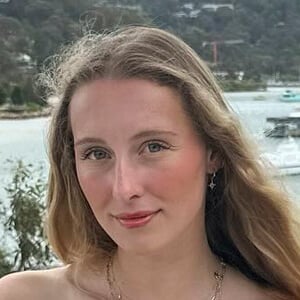 Amber Petraglia Matthews Headshot 2 of 6