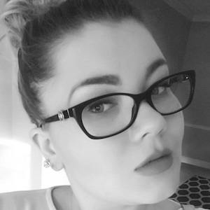 Amber Portwood Headshot 9 of 10