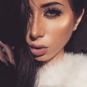 Amber Scholl Age Family Bio Famous Birthdays