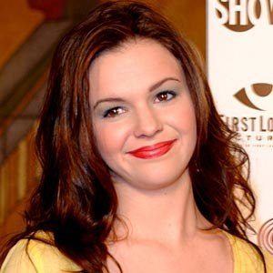 Amber Tamblyn Headshot 9 of 10