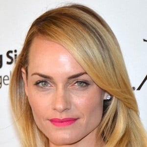 Amber Valletta Headshot 10 of 10