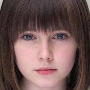 Amelia Crouch - Bio, Family, Trivia | Famous Birthdays