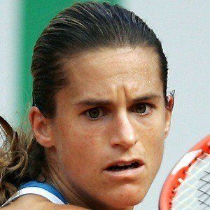 Amelie Mauresmo - Bio, Family, Trivia | Famous Birthdays