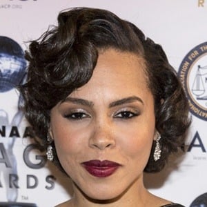 Amirah Vann Headshot 8 of 9