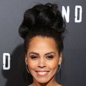 Amirah Vann Headshot 9 of 9