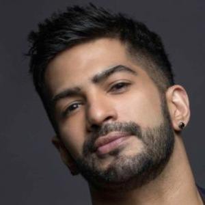 Amit Tandon Headshot 5 of 8