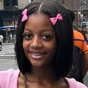 Amour Kelis Headshot 2 of 3