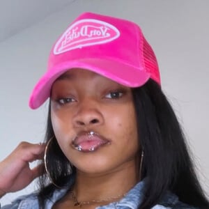 amourjennae Headshot 4 of 6