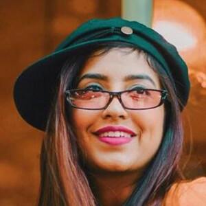 Amy Chhabra Headshot 9 of 13