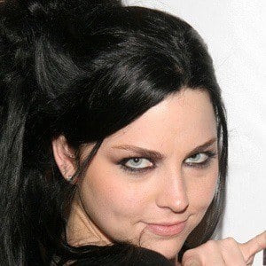 Amy Lee (Rock Singer) - Age, Family, Bio | Famous Birthdays