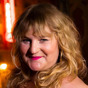 Amy Miller Headshot 6 of 6