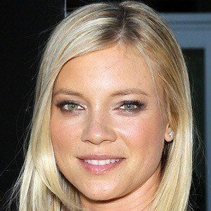 Amy Smart Headshot 6 of 10