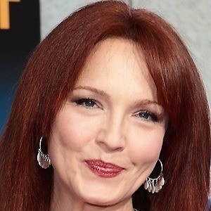 Amy Yasbeck - Bio, Family, Trivia | Famous Birthdays
