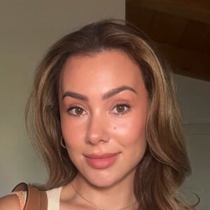 Ana Pacifico Headshot 2 of 4