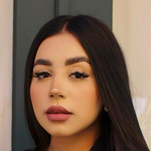 anabelpazlaguna Headshot 13 of 13
