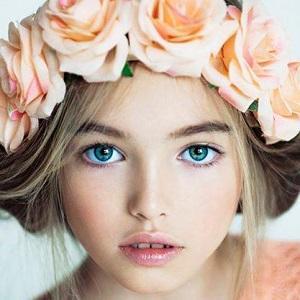 Anastasia Bezrukova Headshot 3 of 10