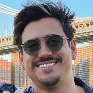 Andrés en Inglés Headshot