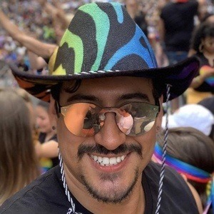 Andrés en Inglés Headshot