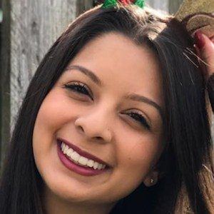 Andrea Jara Headshot