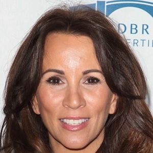 Andrea McLean Headshot 7 of 10