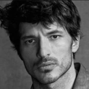 Andrés Velencoso Headshot 6 of 6