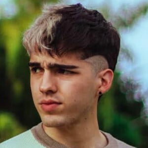 Andrew Castaño Headshot 4 of 5