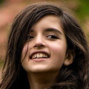 Angelina Jordan Headshot 2 of 8