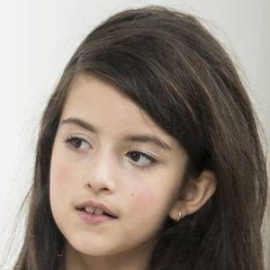 Angelina Jordan Headshot 3 of 8