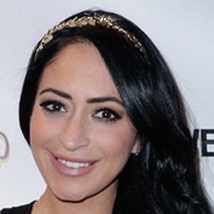 Angelina Pivarnick Headshot 6 of 7