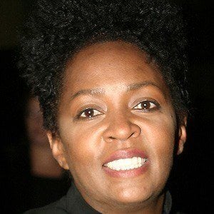 Anita Baker - Bio, Family, Trivia | Famous Birthdays
