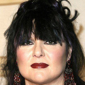 Ann Wilson Headshot 5 of 10