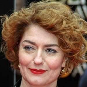 Anna Chancellor - Bio, Family, Trivia | Famous Birthdays