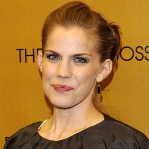 Anna Chlumsky at age 27