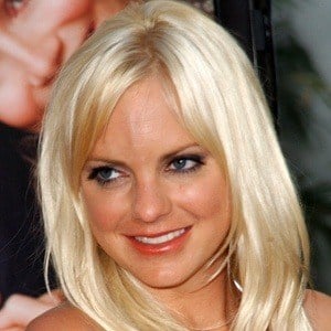 Anna Faris at age 32