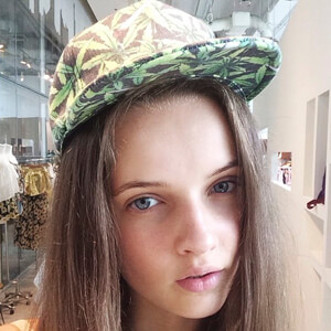 Anna Grostina at age 16